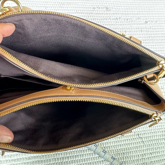 COACH BROOKE CARRYALL IN SIGNATURE LEATHER   BEECHWOOD/LIGHT GOLD - Picture 12 of 13